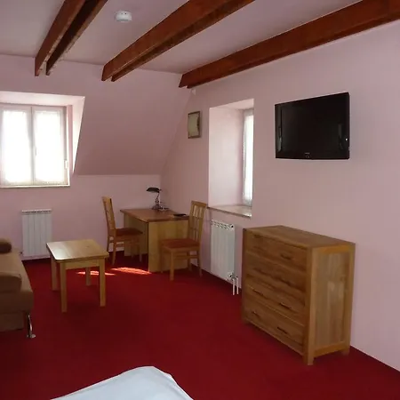 Hotel & Restaurant Na Frystatske